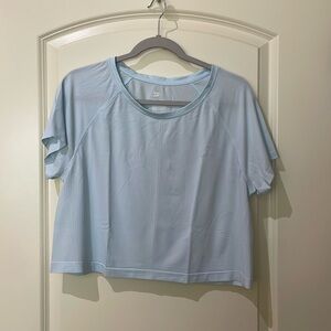 Athletic cropped tee